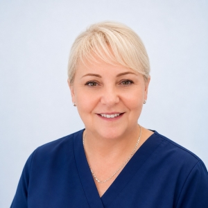 Jo Ellis Office Manager at Denturecare UK